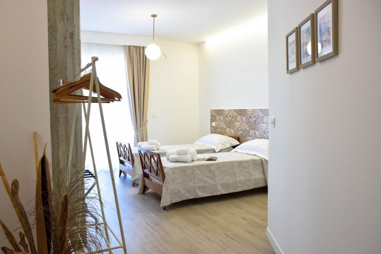 Accomodati B&B Marina di Gioiosa Ionica Eksteriør bilde