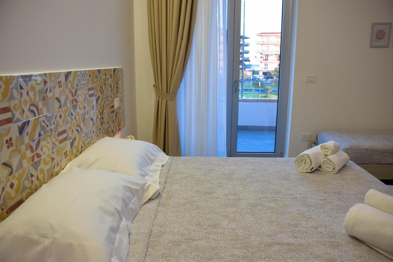 Accomodati B&B Marina di Gioiosa Ionica Eksteriør bilde
