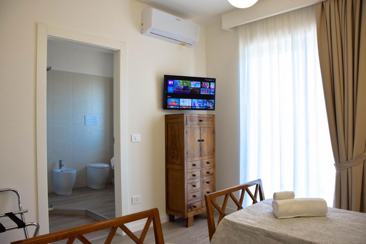 Accomodati B&B Marina di Gioiosa Ionica Eksteriør bilde