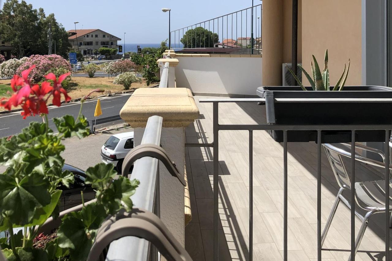 Accomodati B&B Marina di Gioiosa Ionica Eksteriør bilde