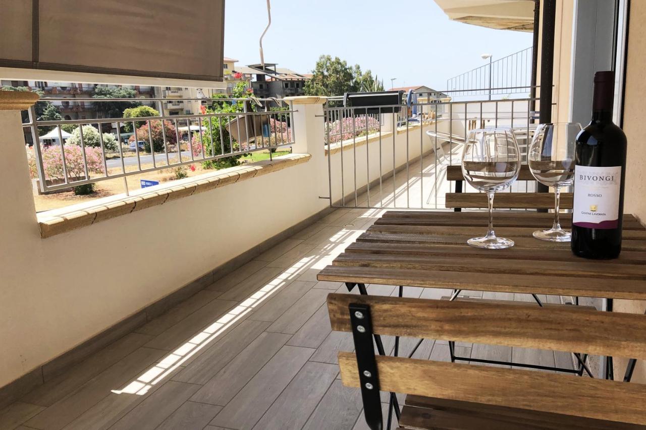 Accomodati B&B Marina di Gioiosa Ionica Eksteriør bilde